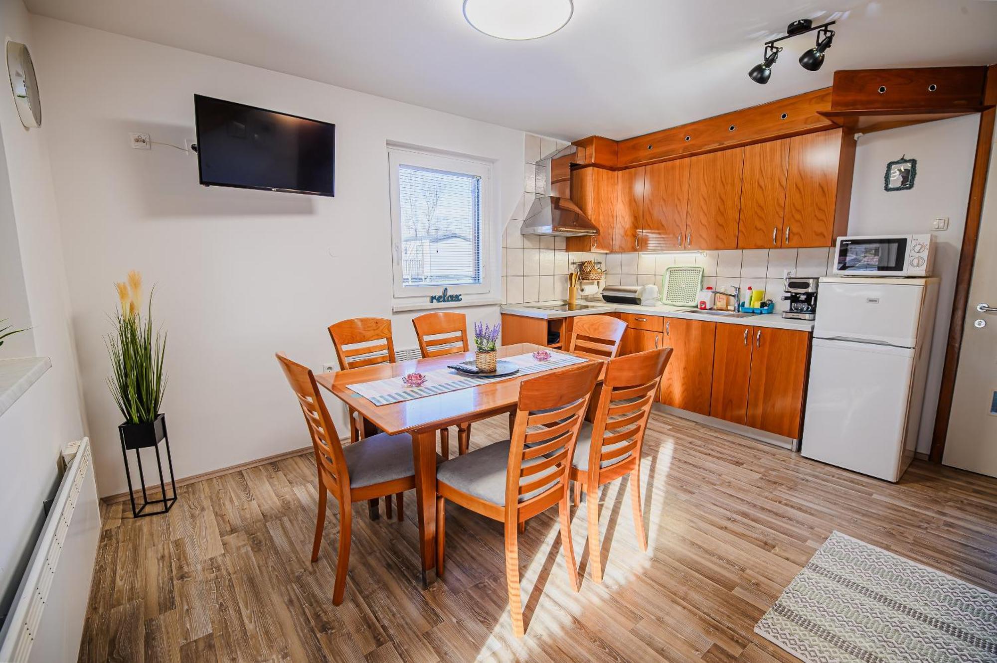 Holiday home Oxi Catez ob Savi